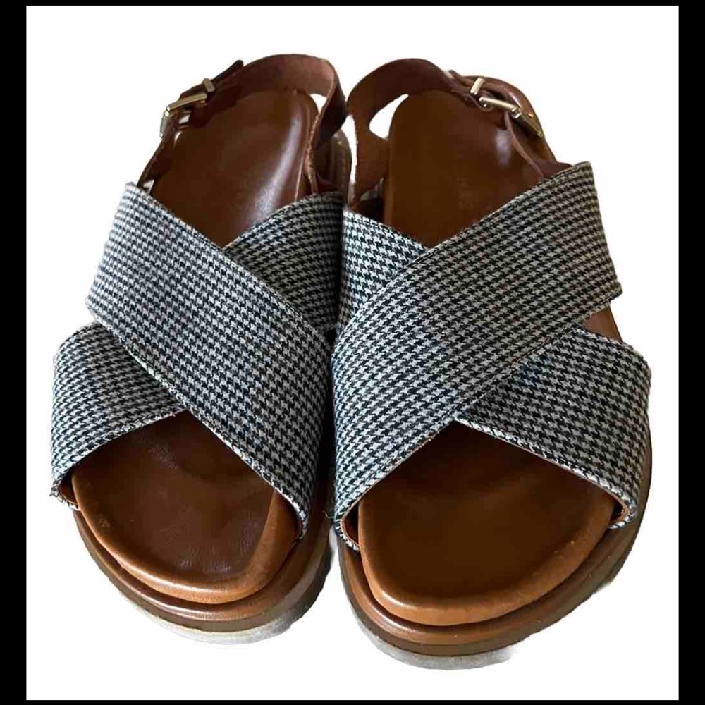 ALOHAS Marshmallow Sandal Size 37(6.5)